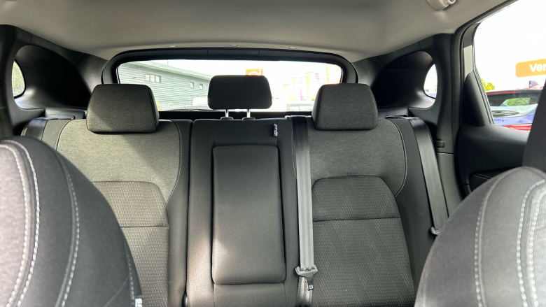 Nissan Qashqai 1.3 DiG-T MH N-Connecta 5dr Petrol Hatchback